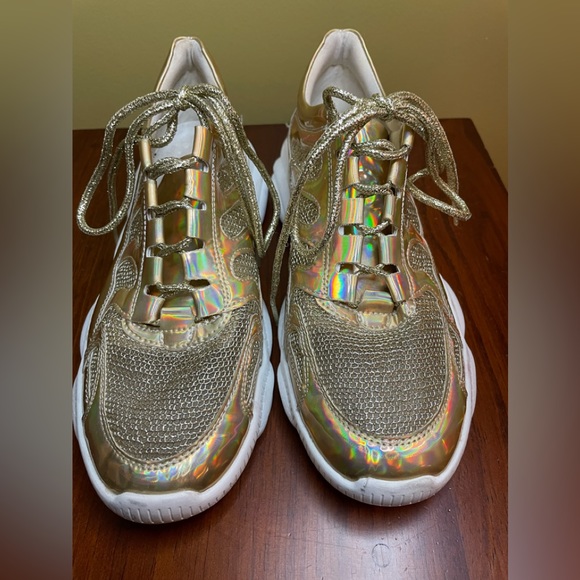 LaSheelah Gold Sneakers - Size 10 - Picture 6 of 9